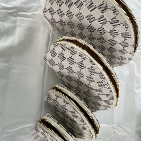 Makeup Designer pouch - Picture 3 of 3